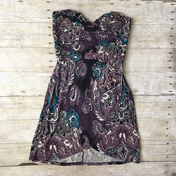 Free People Dresses & Skirts - FREE PEOPLE Purple Paisley Strapless Mini Dress